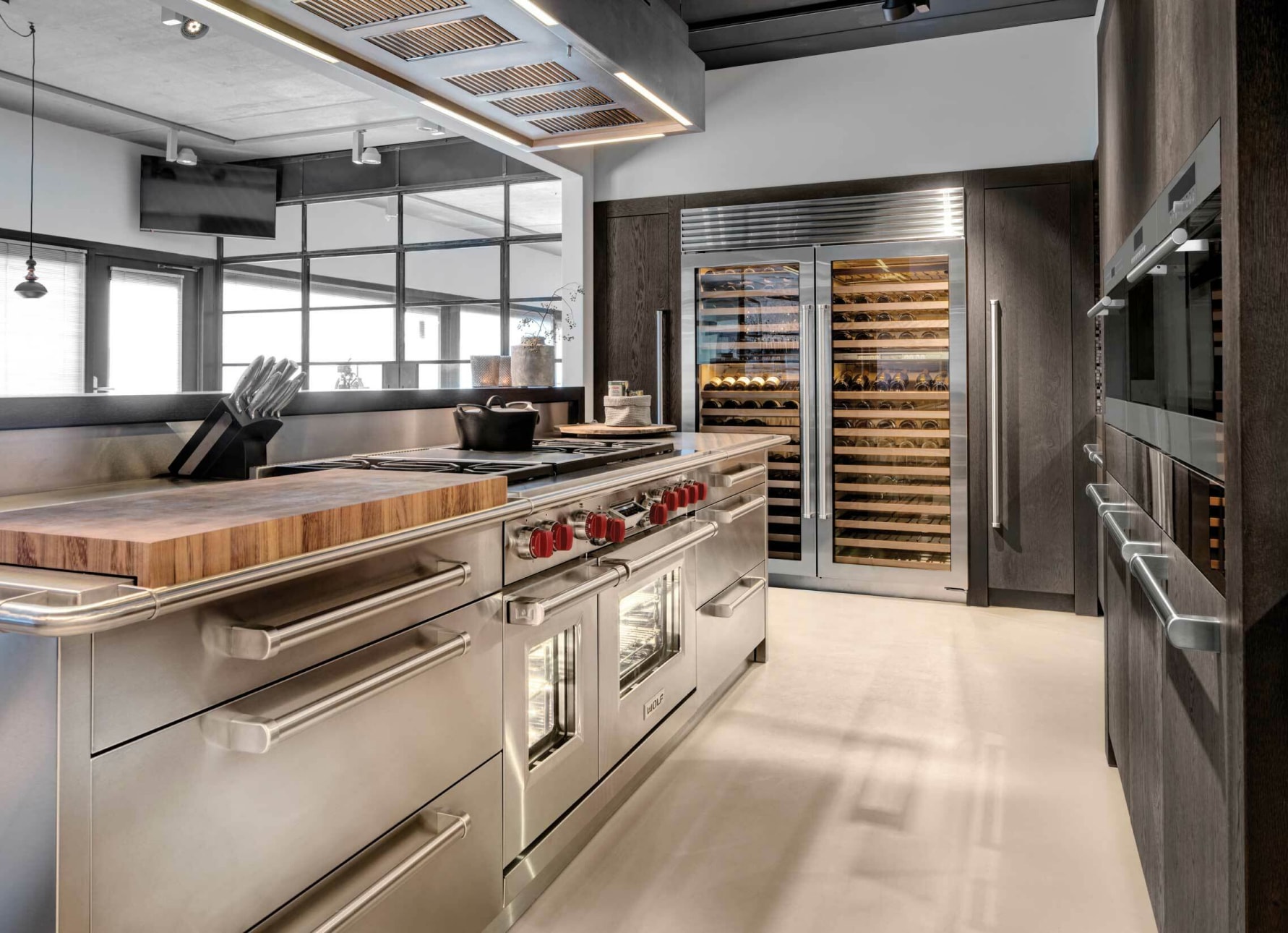 Kitchen Appliances Wolverhampton Fitted Kitchen with Appliances